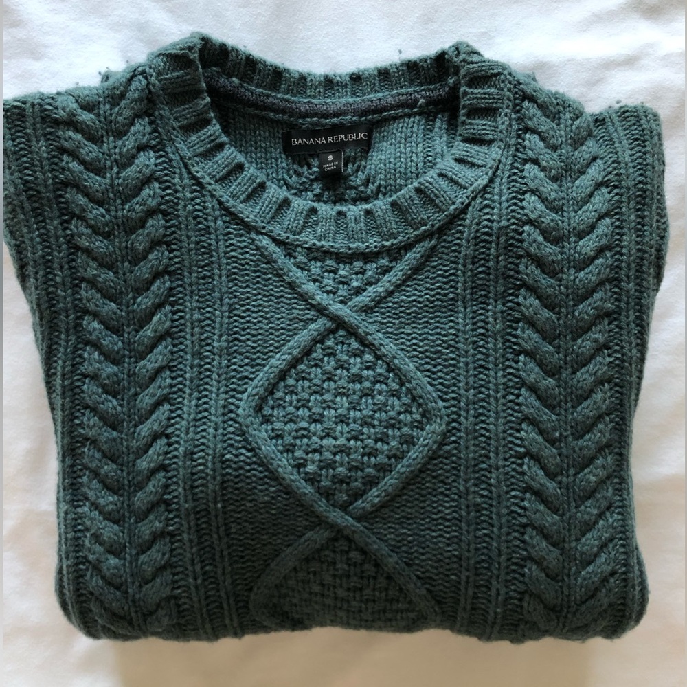 Banana Republic Green Cable Knit Sweater